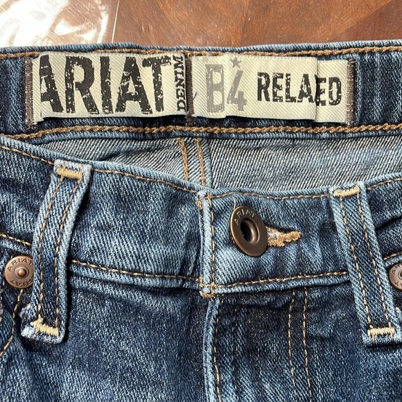 Arita B 4 relaxed jeans - Picture 9 of 10